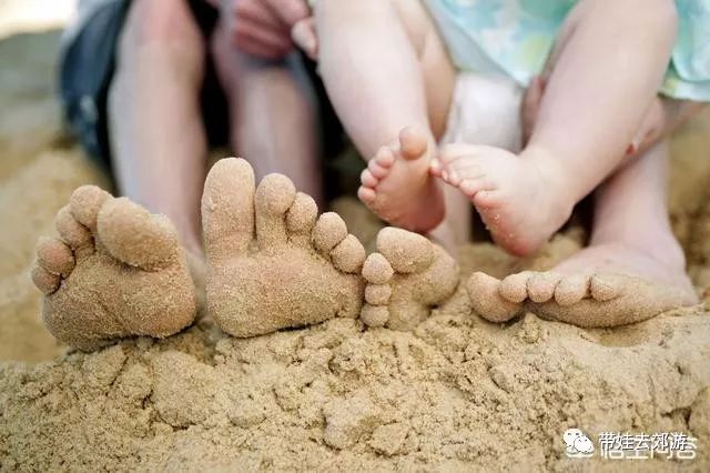 为什么孩子玩沙能玩一整天?