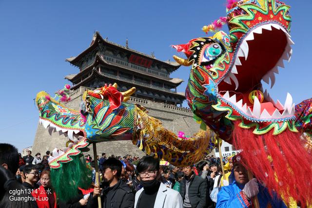 【高清组图】陇西人的正月十五,热闹非凡,人山人海!