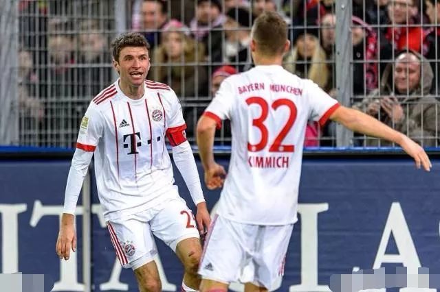 单场德甲4次助攻！莱尔森创历史纪录成多特蒙德第二人德国足球甲级联赛