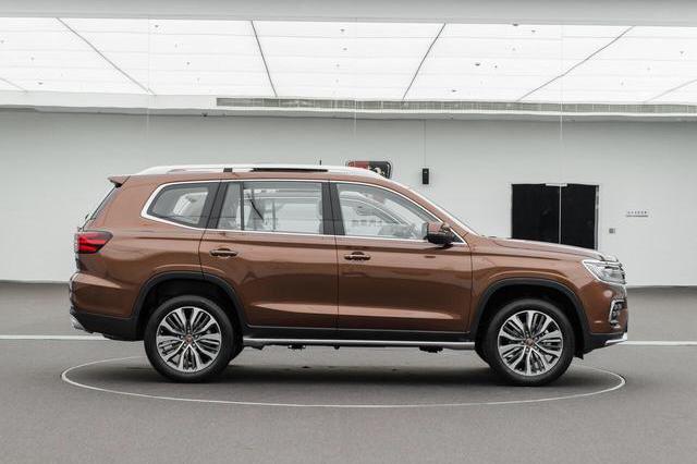 高配敢卖30万？这台国产硬派SUV要比汉兰达更贵，上汽真飘了