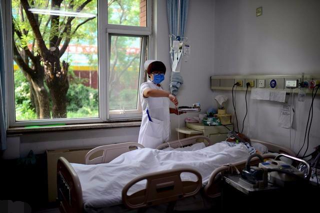 小姑子病重我送去两万,刚出病房,我的婚姻就到此结束!