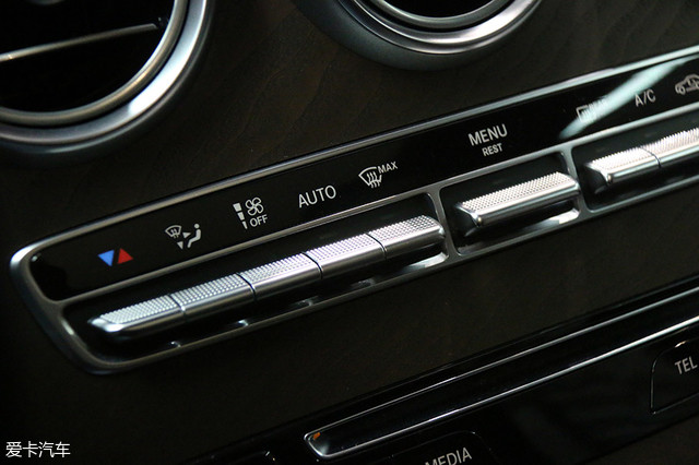 有保障更放心 体验奔驰星睿认证二手车