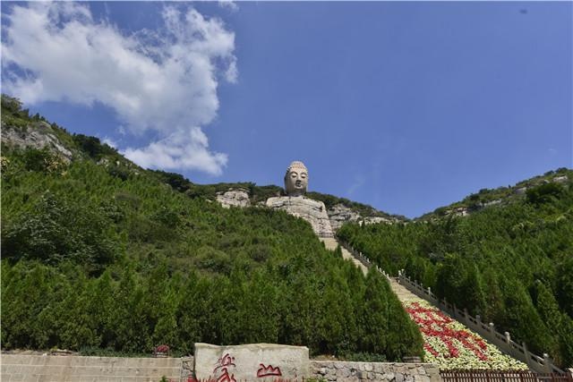 蒙山大佛佛首消失598年后终于再现全身，其中的原因无人知晓