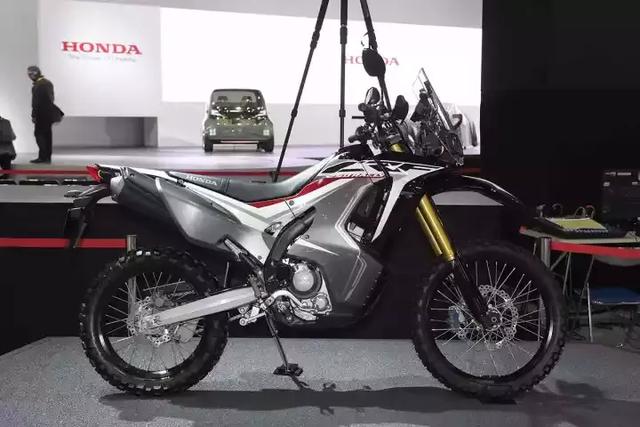 白色为主调 本田新cbr250rr Crf250 Rally 新浪汽车