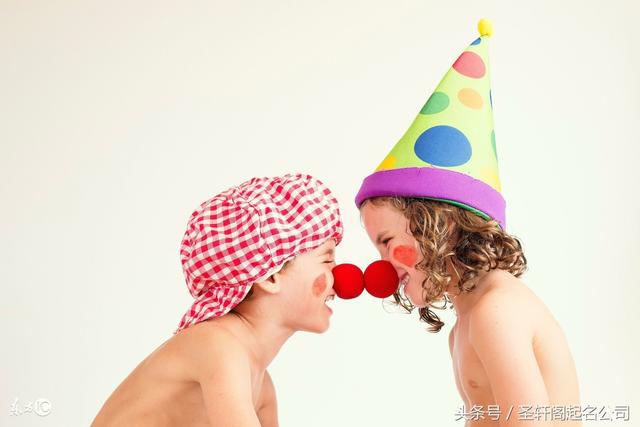 女宝宝取名洋气、可爱、新颖的女孩名字大全烟吐女生图片图片