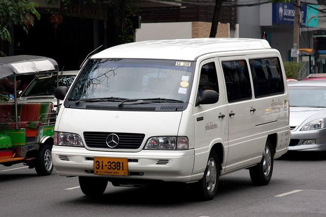 三十年前就推出过的高性能面包车 AMG MB100的历史