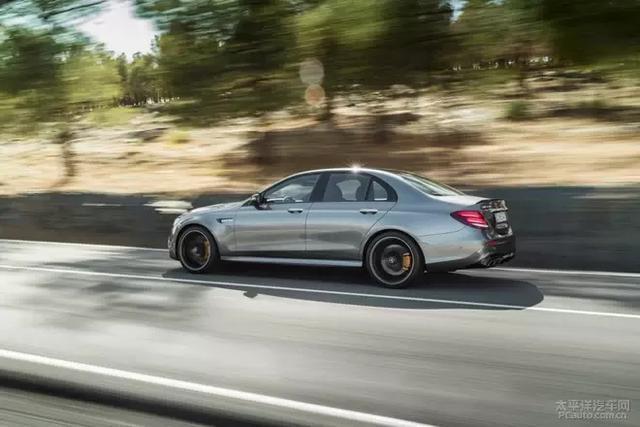 新一代梅赛德斯-AMG E63/E63 S国内上市，百公里加速时间仅为3.4秒