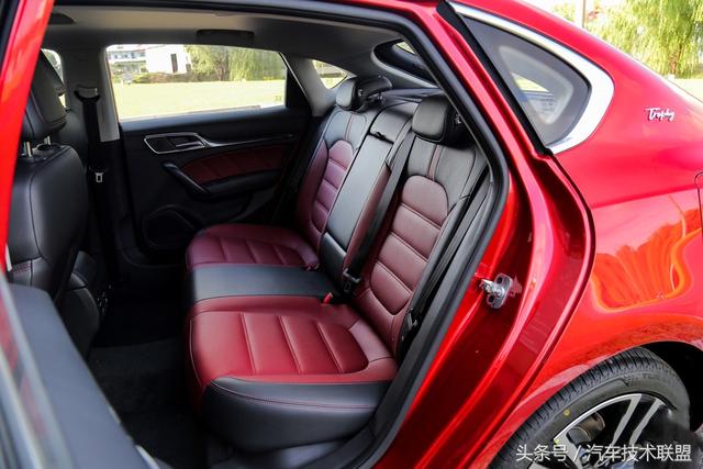 剑指本田思域,四门掀背轿跑车型全新名爵MG6