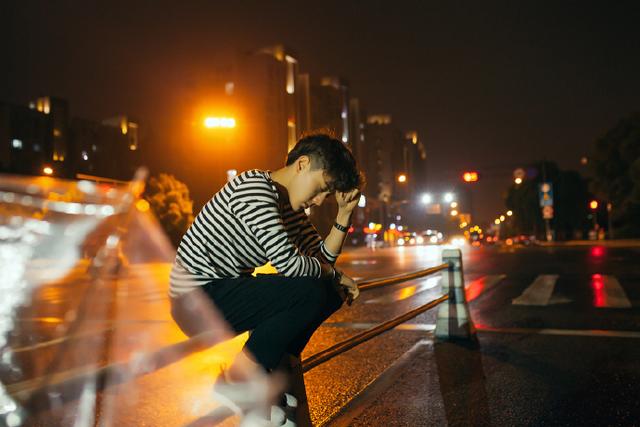 适合发朋友圈的霸气句子,句句犀利,一点也不矫