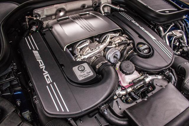梅赛德斯奔驰2018款amg glc63携双涡轮增压v8即将惊艳