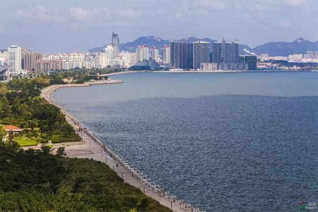 中国与韩国和日本最近的一座城市,你知道它是