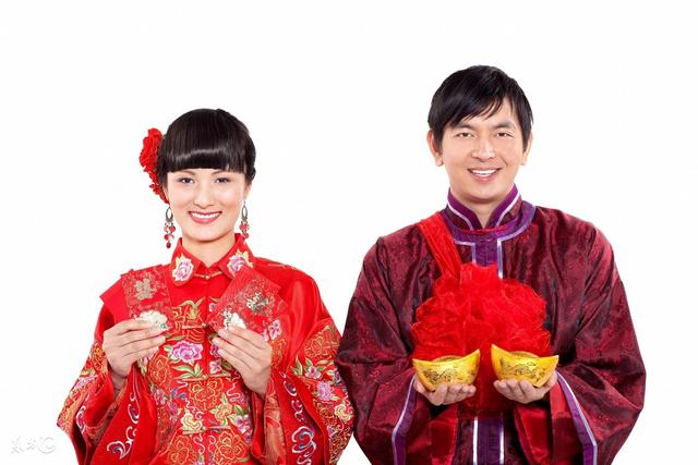 小舅子结婚我随礼5000, 收到银行发来的短信,我