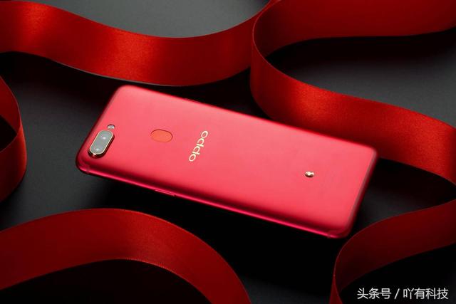 口碑爆棚!OPPO R11s星幕新年版让你红红火火