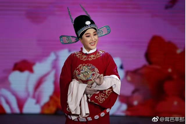 李玉刚为何不是冠军？最具争议的2006届星光大道冠军是谁？
