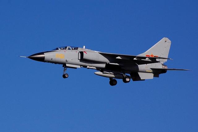 飞豹战斗机轰炸机复盘,弊端和优胜何在?