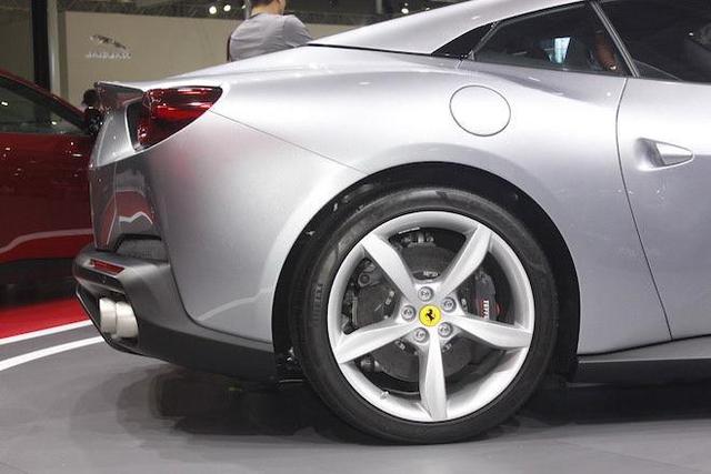 Ferrari法拉利V8优雅典范-Ferrari Portofino超跑新时代跃享人生