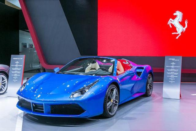 Ferrari法拉利V8优雅典范-Ferrari Portofino超跑新时代跃享人生