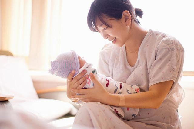 韩国幼儿人口_韩国人口变化趋势图(3)