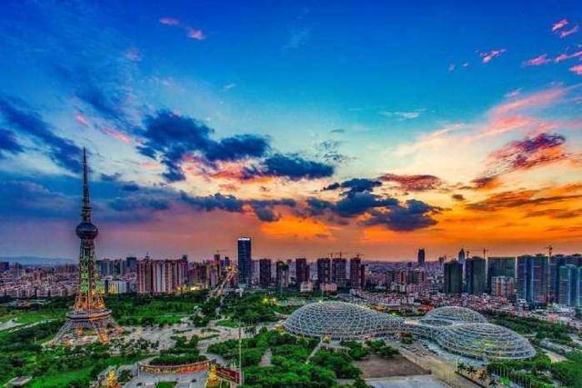 2017年中国城市GDP快报:佛山9500亿,常州65