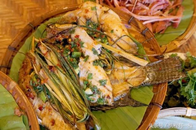 这个国内小城走路就能出国!购物还比日上免税