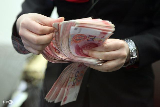 这个生肖 苦尽甘来 有望大发横财 好日子在眼前 数钱数到手软