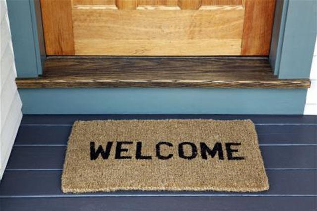 门口鞋垫放室内还是室外好?聪明人都这样做,家