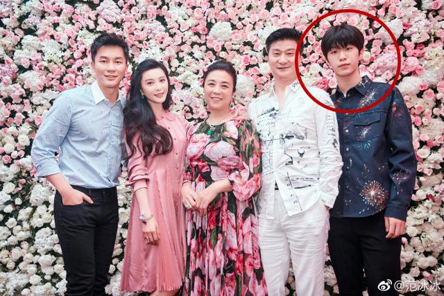 《偶像练习生》蔡徐坤小时候长相似王俊凯?网友:与现在差别太大