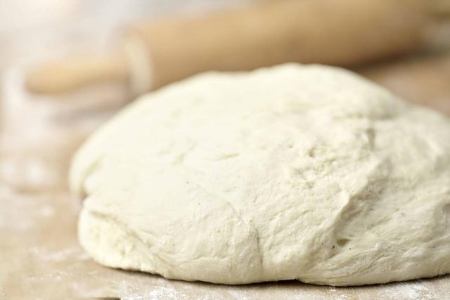 做馒头的时候怎么用酵母粉发面?