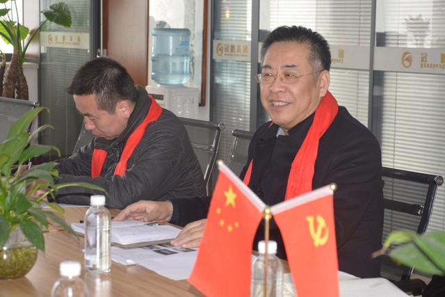 西安市政府领导节前慰问西安市康复路中小企业