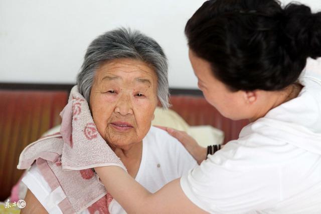 儿媳有没有义务赡养公婆? 你肯定不知道答案。