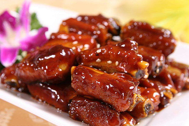糖醋排骨在上海这么出名,正宗的糖醋排骨怎么