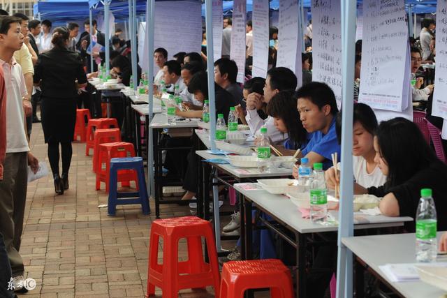 资深HR说:富士康等工厂都存在这么一种现象,切