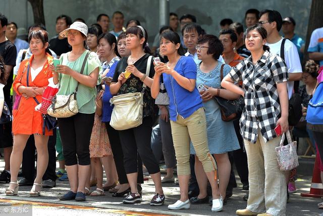 高考前一周,家长一定要买这件衣服,孩子考试发