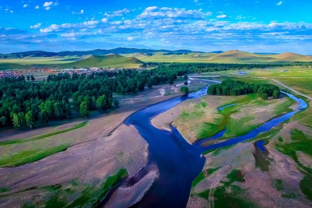 蒙古国第二大城市,规模赶不上小县城,煤炭资源