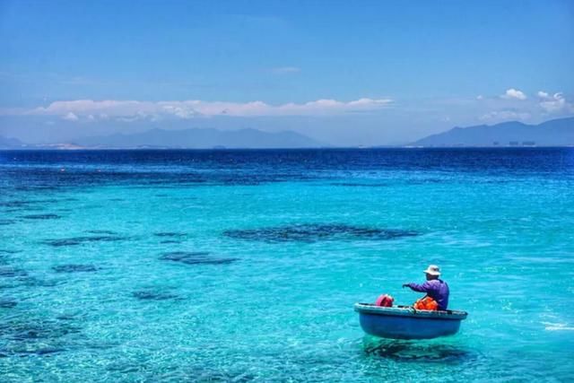 15个值得旅行的落地签天堂海岛||签证白本就可