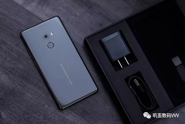 全速为小米MIX2S让路,小米MIX2现已降至冰点