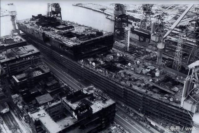 乌里扬诺夫斯克号核动力航母--能把斯大林气活