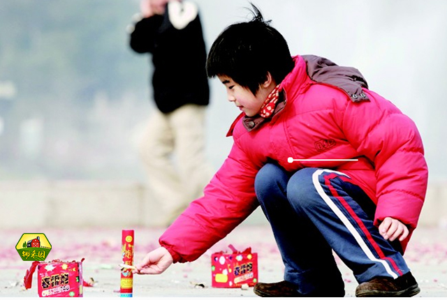 农村过年现在都在干什么,这组照片看完让人泪