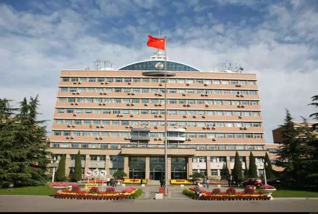 哪些高中生适合学习播音专业