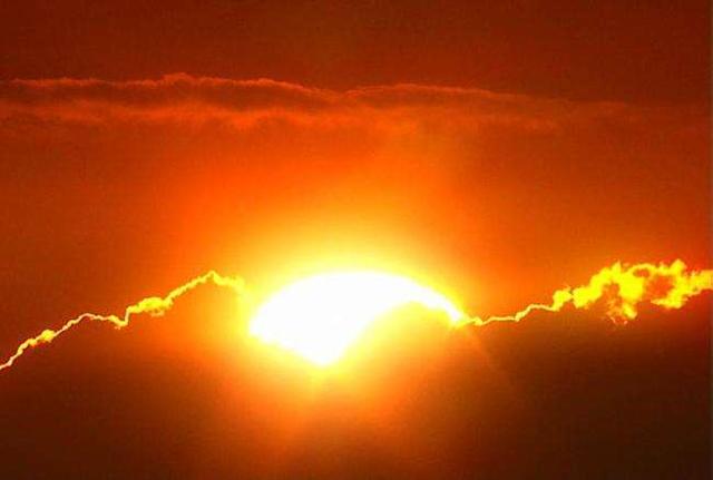 赌博输光了所有积蓄,还欠了一屁股债,该怎么做