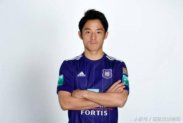 又一名日本球员身披欧洲知名球队10号球衣