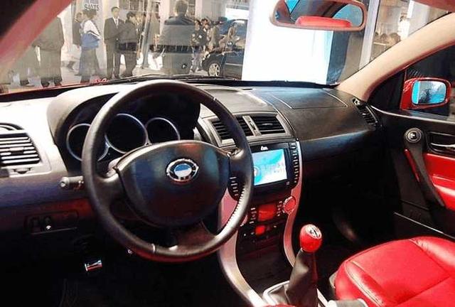 进口敞篷跑车动辄上百万,国产比亚迪敞篷跑车20万,你要不要买?