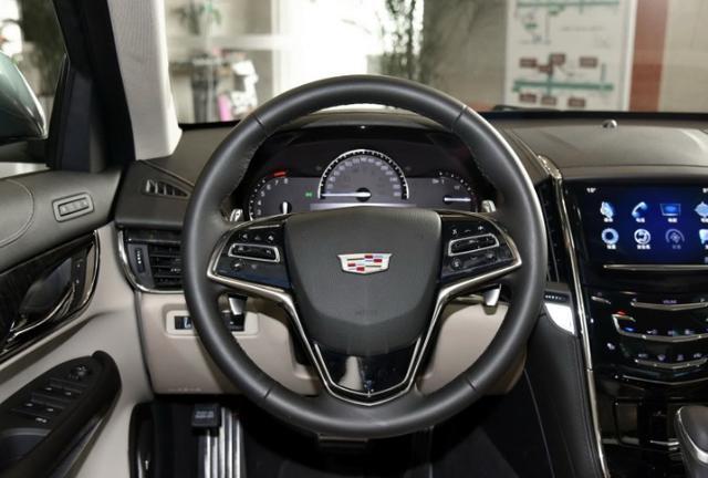 专供中国的美系车,外形运动吊打3系,操控不输C级,20万值得入手