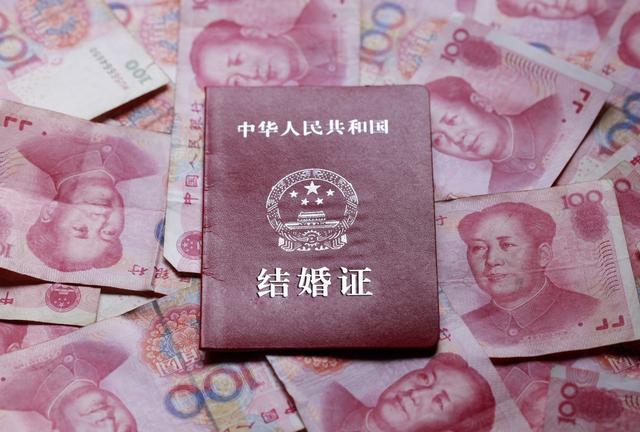 男友家准备给6万彩礼,不过男友现在天天在想这