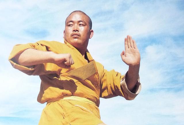 释永信功夫有多高?大弟子会金钟罩铁布衫 师侄