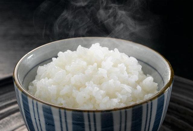 煮米饭时加点这个让你一碗接一碗