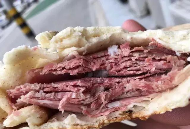永城美食永城这个店真有特色国务院发的证都露出来了