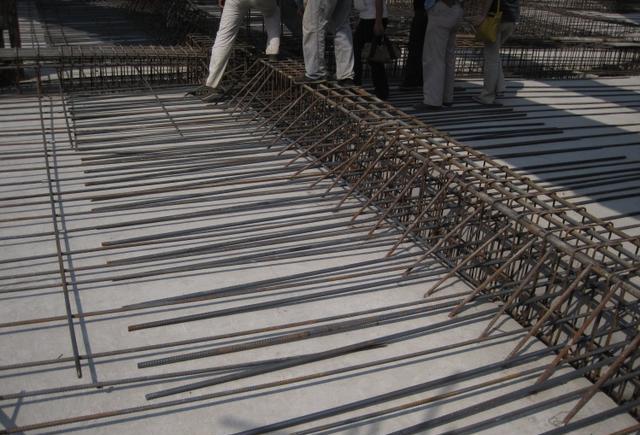 基础底板图片_纵览新闻