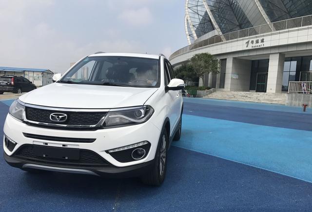 实拍凯翼X5——凯翼X5与瑞虎5的差异化路线