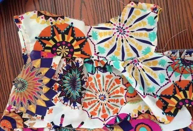 不用裁剪图,轻松做美衣--女童露肩连衣裙做法